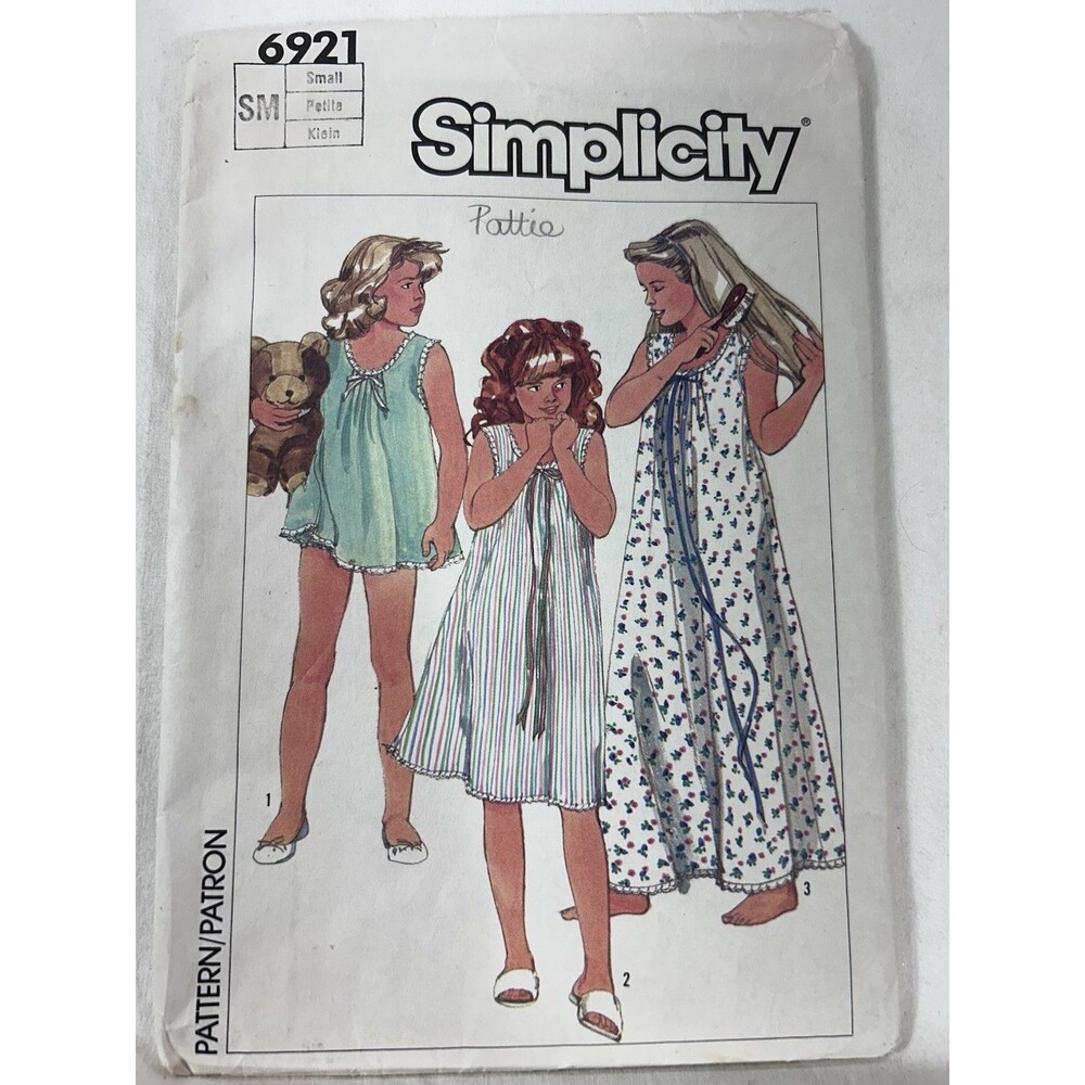 Simplicity 6921 Easy-To-Sew Nightgowns & Baby Doll Pajamas, Bloomers Sz Small